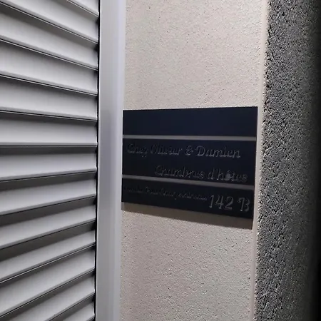 Chez Olivier Et Damien * לה-רוש-סור-יון