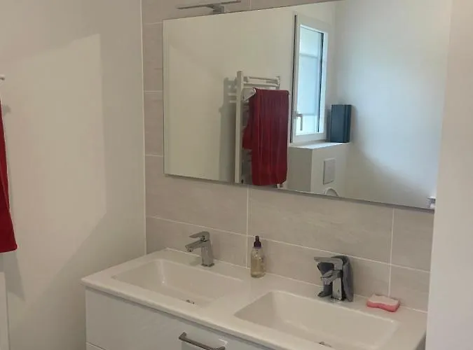 Bed & Breakfast Chez Olivier Et Damien La Roche-sur-Yon