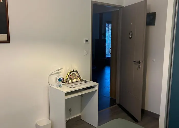 Chez Olivier Et Damien Bed & Breakfast *